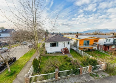 Staircase Photo of 3895 Windermere Street, Vancouver, BC