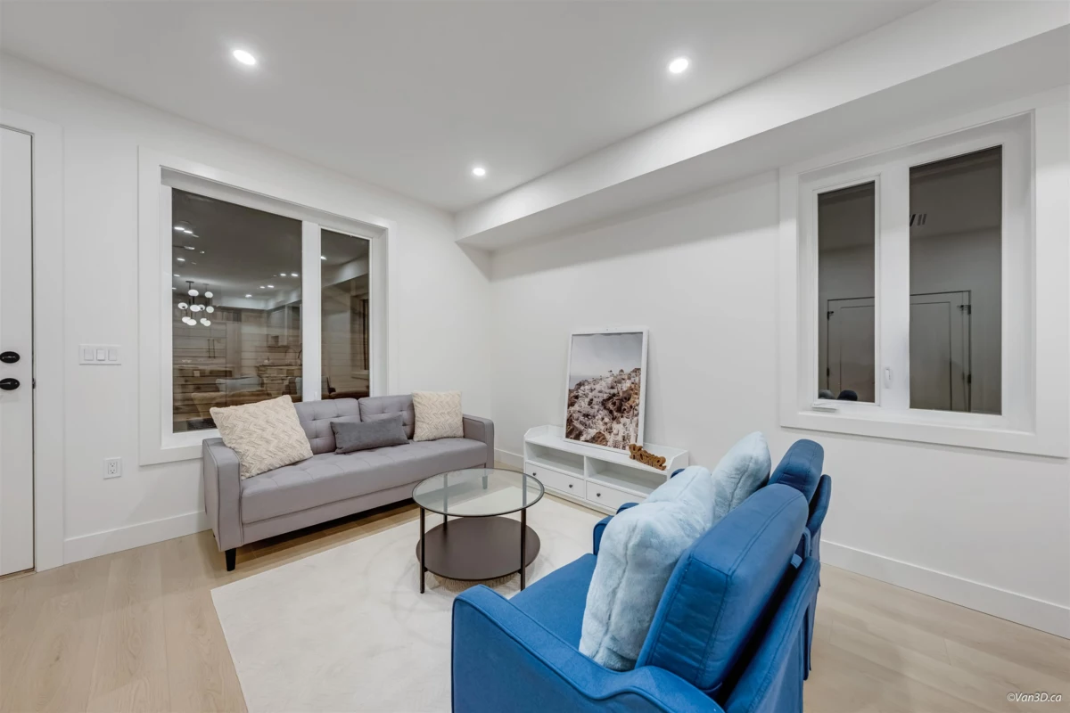 Living Room Photo of 6728 Heather Street, Vancouver, BC