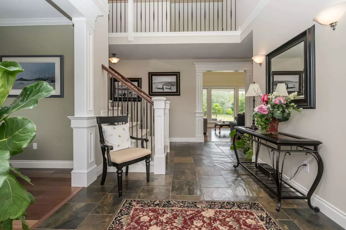 Guest Bathroom Photo of 1192 212 Street, Langley, BC