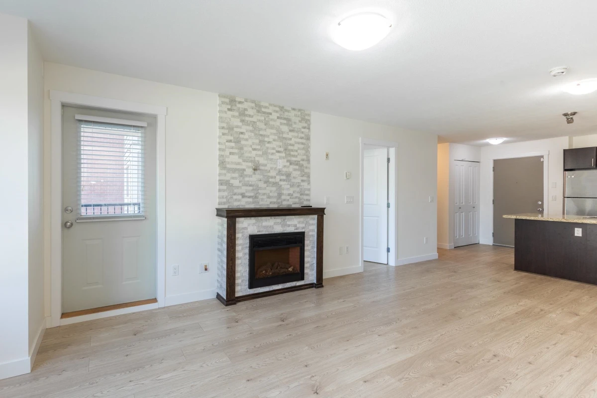 Powder Room Photo of 202 14960 102a Avenue, Surrey, BC