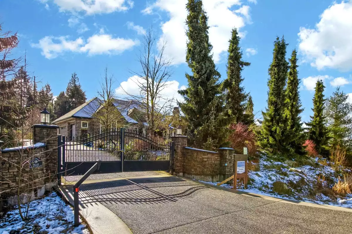 Exterior Front Photo of 26540 124 Avenue, Maple Ridge, BC