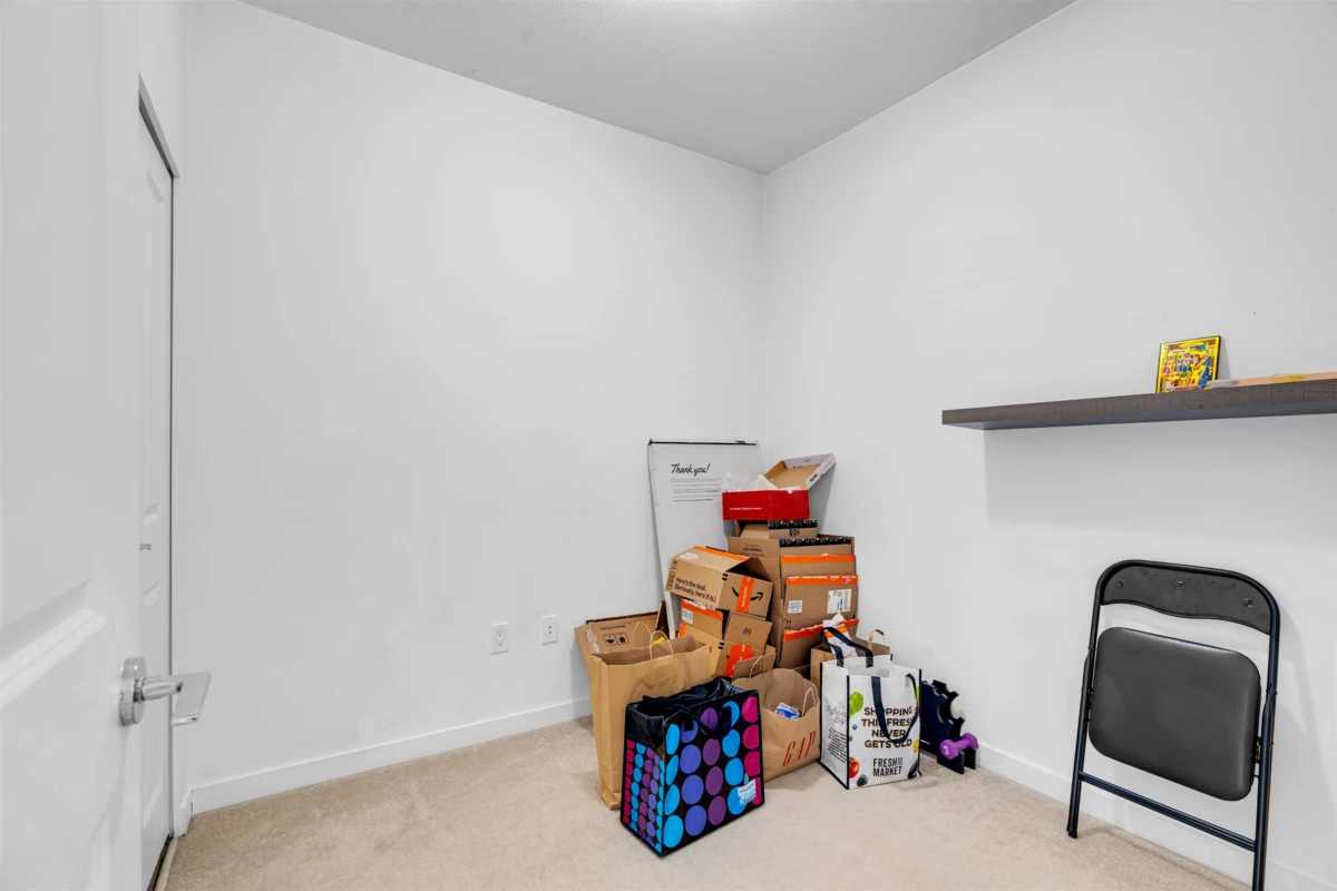 Powder Room Photo of 418 15825 85 Avenue, Surrey, BC