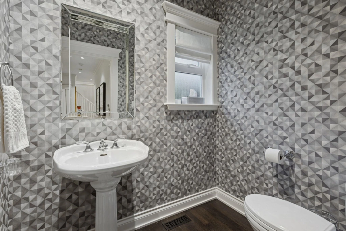 Basement Recreation Room Photo of 4081 Woodbury Avenue, North Vancouver, BC