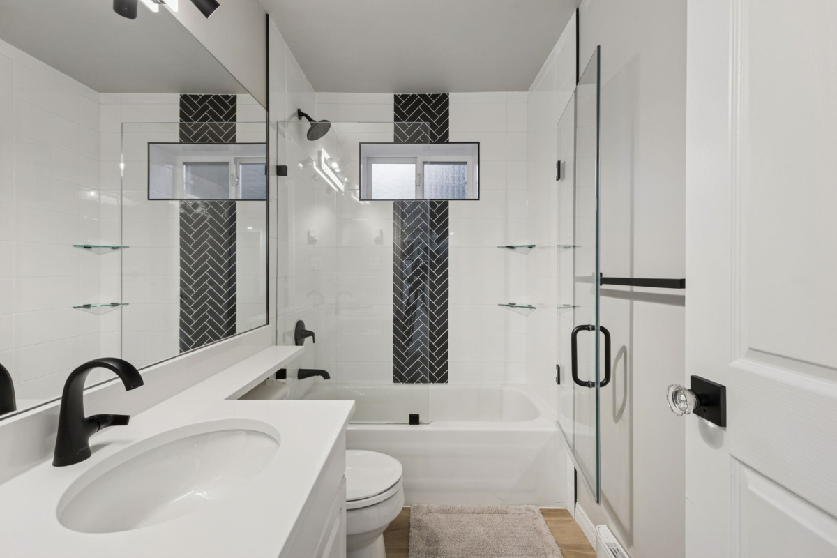 Community Amenities Photo (Clubhouse) of 4081 Woodbury Avenue, North Vancouver, BC