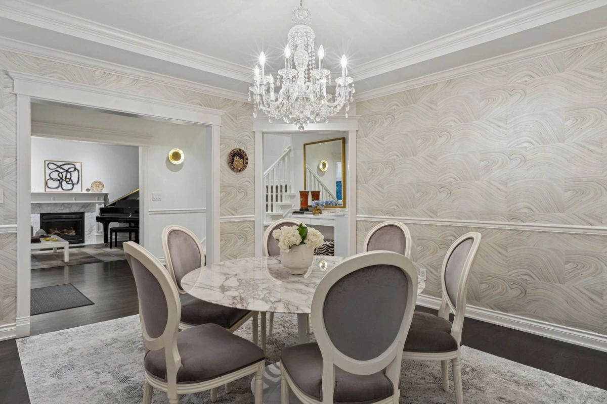 Kitchen Photo of 4081 Woodbury Avenue, North Vancouver, BC