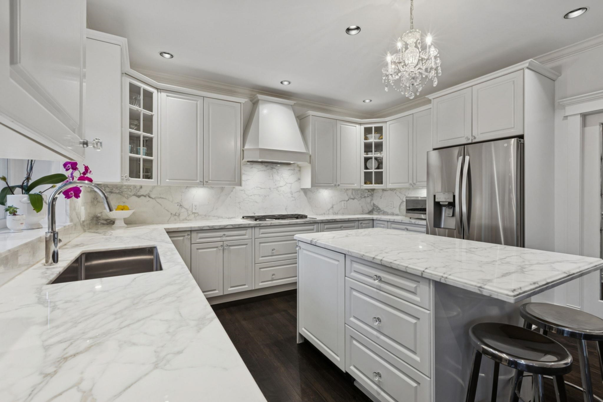 Pantry Photo of 4081 Woodbury Avenue, North Vancouver, BC