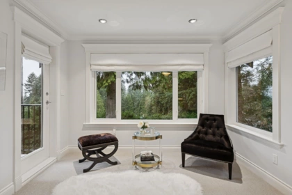 Entry Foyer Photo of 4081 Woodbury Avenue, North Vancouver, BC