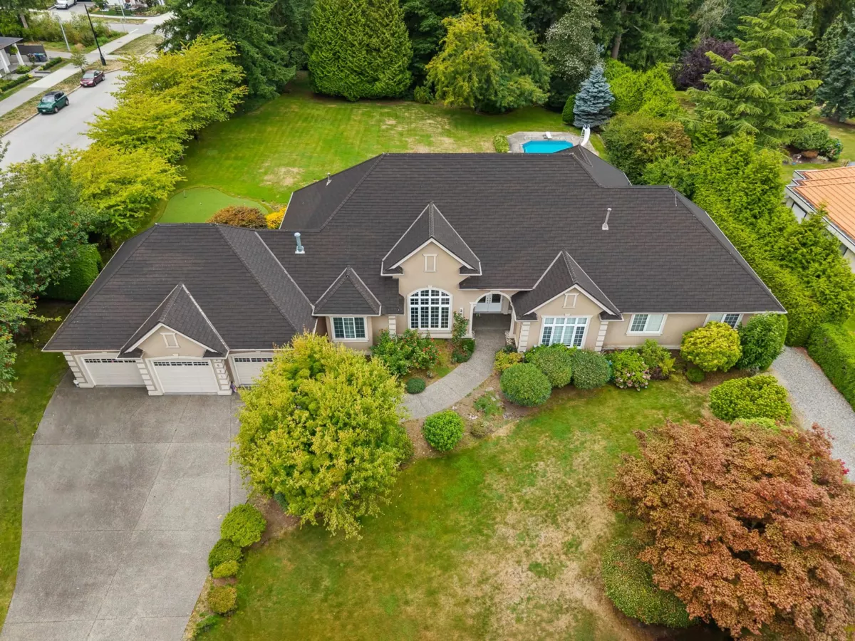 Fitness Center Photo Near 2621 166a Street, Surrey, BC