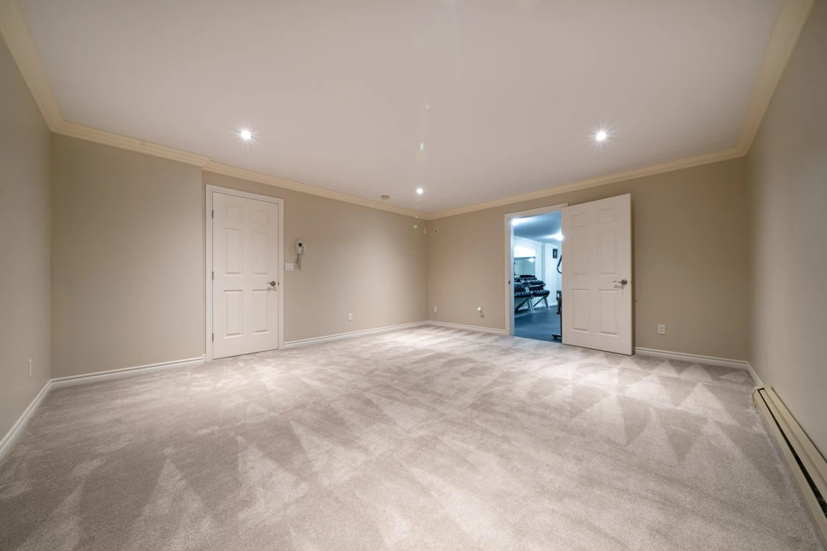 Front Yard Photo of 2621 166a Street, Surrey, BC