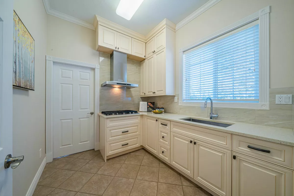 Office / Den Photo of 2621 166a Street, Surrey, BC