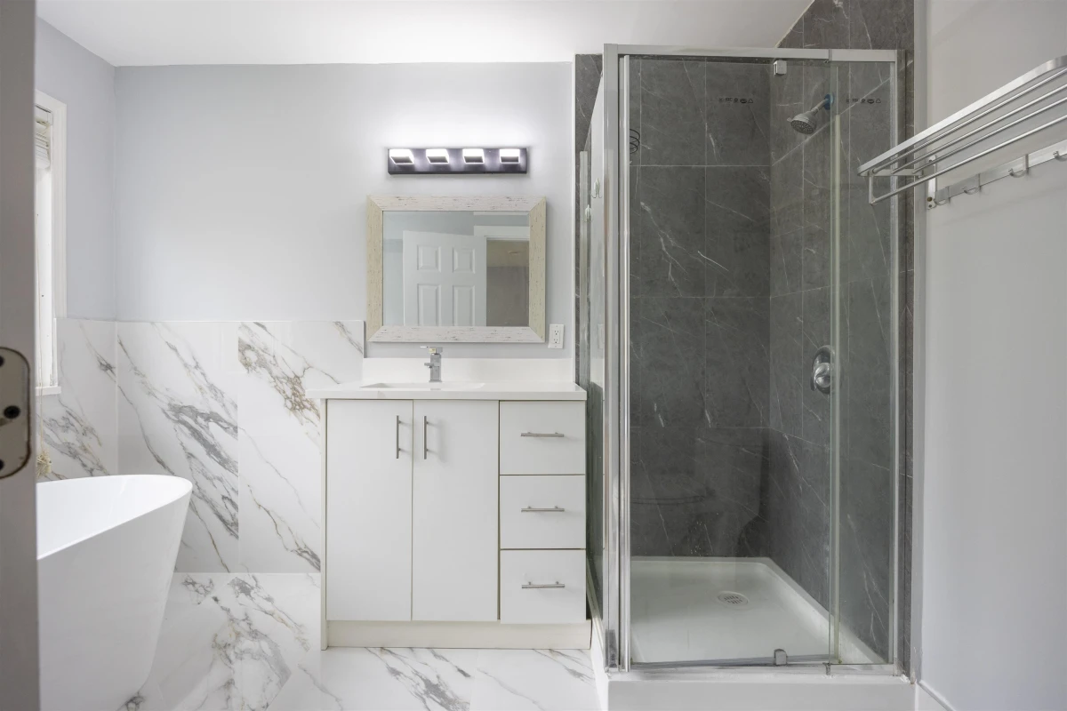 Walk-In Closet Photo of 7549 10th Avenue, Burnaby, BC