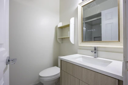 Laundry Room Photo of 7549 10th Avenue, Burnaby, BC
