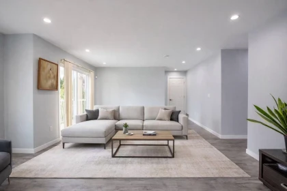 7549 10th Avenue, Burnaby, BC