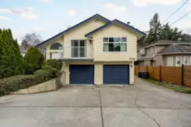 7549 10th Avenue, Burnaby, BC