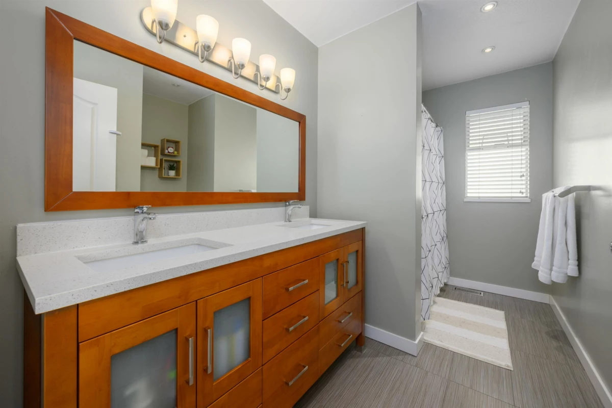 Mudroom Photo of 2735 Tempe Knoll Drive, North Vancouver, BC