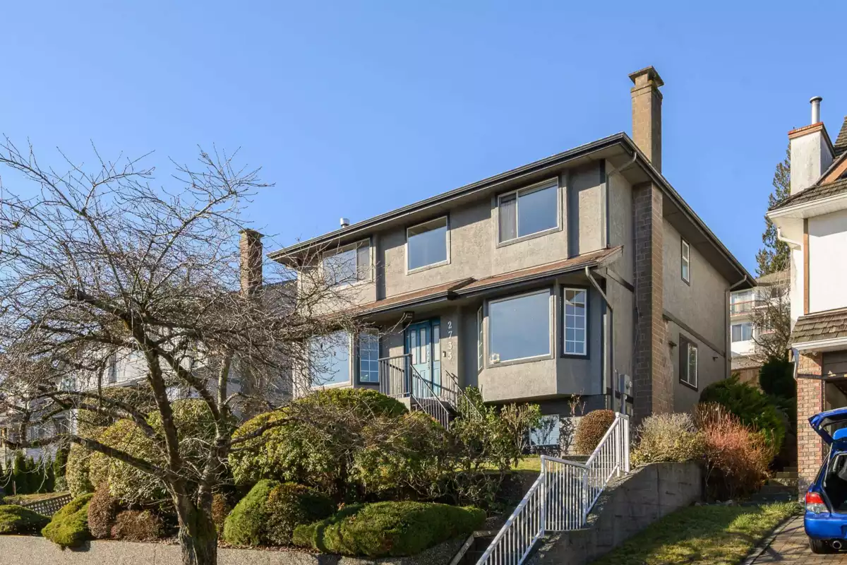 Outdoor Kitchen Photo of 2735 Tempe Knoll Drive, North Vancouver, BC