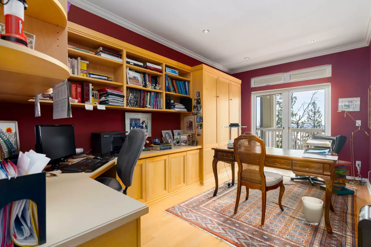 Mudroom Photo of 9 5110 Alderfeild Place, West Vancouver, BC