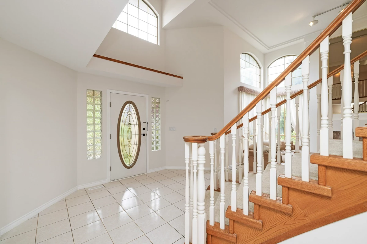 Family Room Photo of 8658 165a Street, Surrey, BC