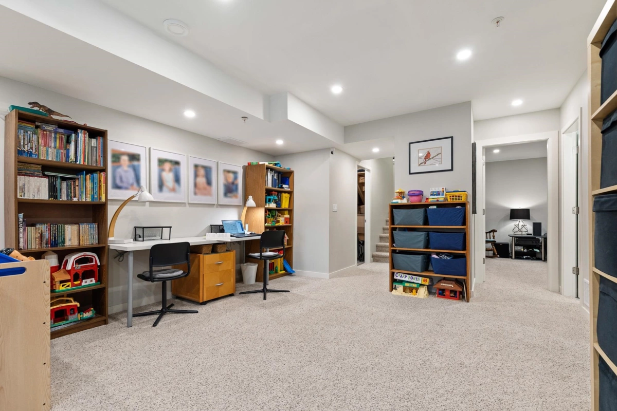 Front Yard Photo of 50293 Sienna Avenue, Chilliwack, BC