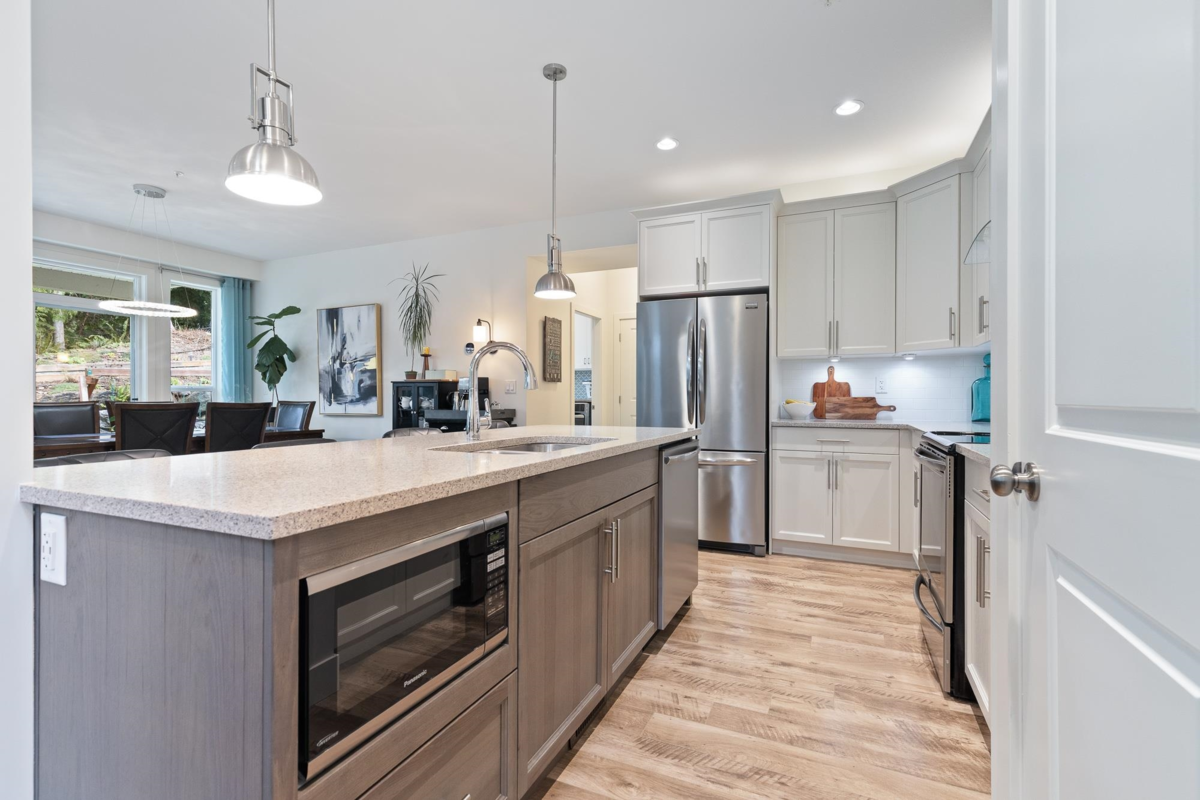 Primary Bathroom Photo of 50293 Sienna Avenue, Chilliwack, BC