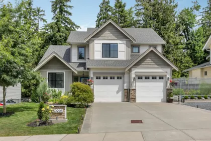 50293 Sienna Avenue, Chilliwack, BC, Eastern Hillsides — 6 bed single family residence for sale