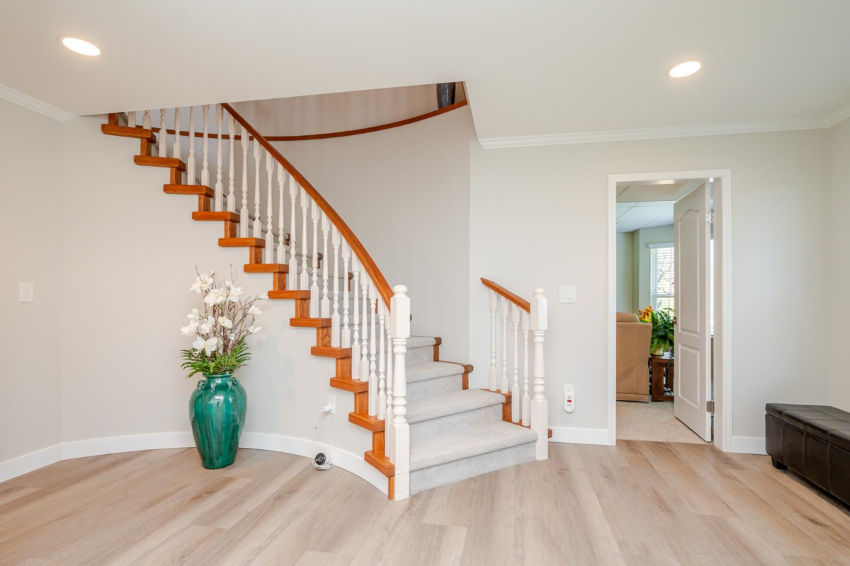 Backyard Photo of 465 Garrett Street, New Westminster, BC