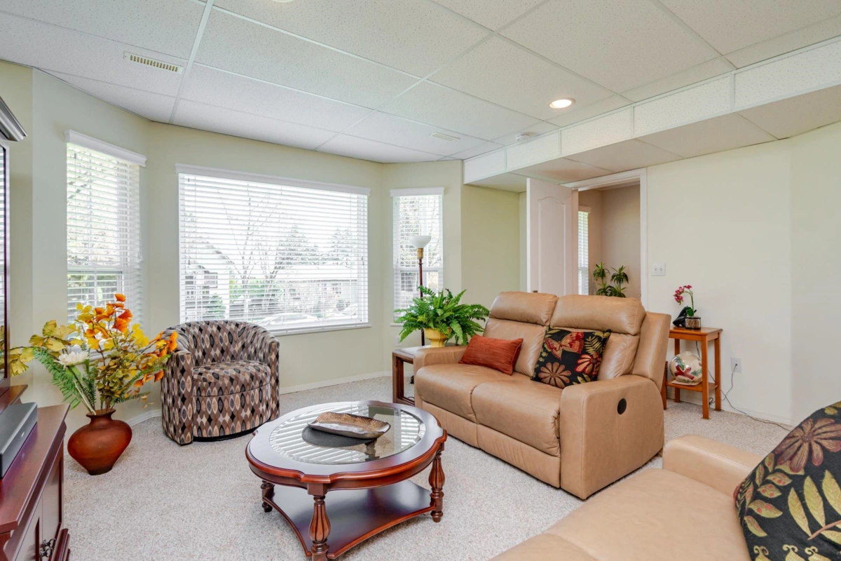 Garden / Landscaping Photo of 465 Garrett Street, New Westminster, BC