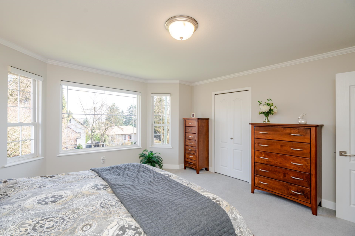 Hallway Photo of 465 Garrett Street, New Westminster, BC