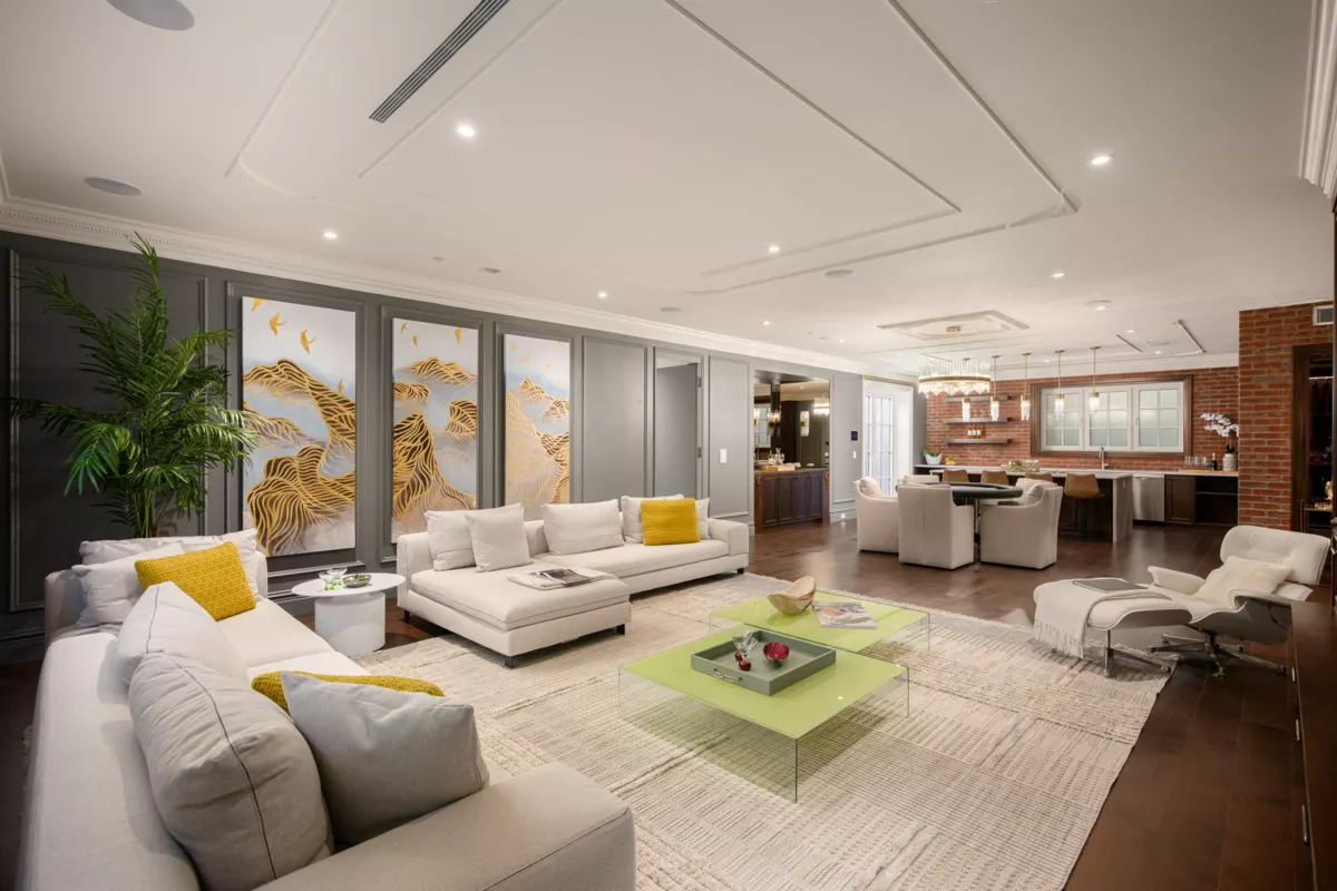 Entry Foyer Photo of 5662 Chancellor Boulevard, Vancouver, BC