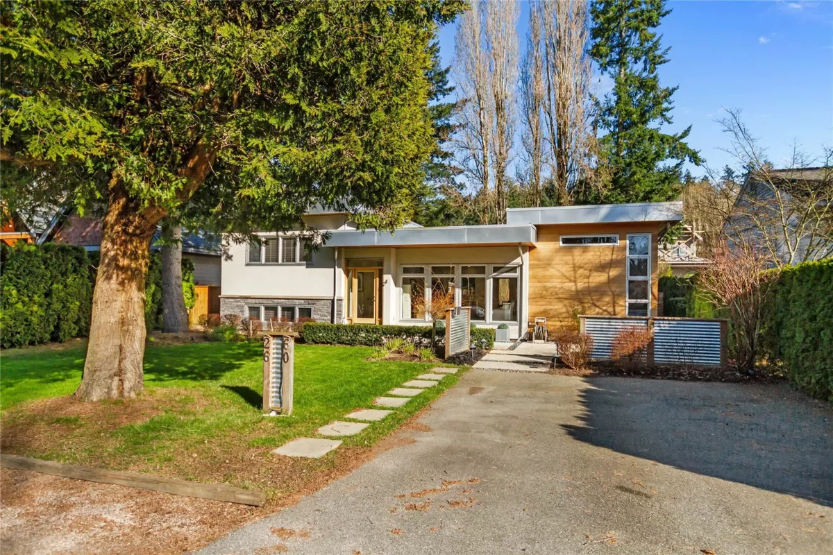 Exterior Front Photo of 2660 127 Street, Surrey, BC