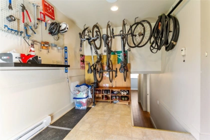 Hallway Photo of 2660 127 Street, Surrey, BC