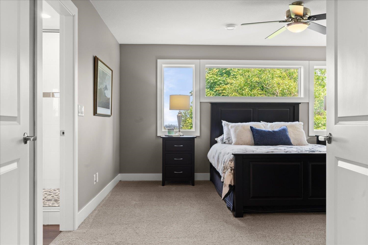 Powder Room Photo of 7569 Dickinson Place, Chilliwack, BC