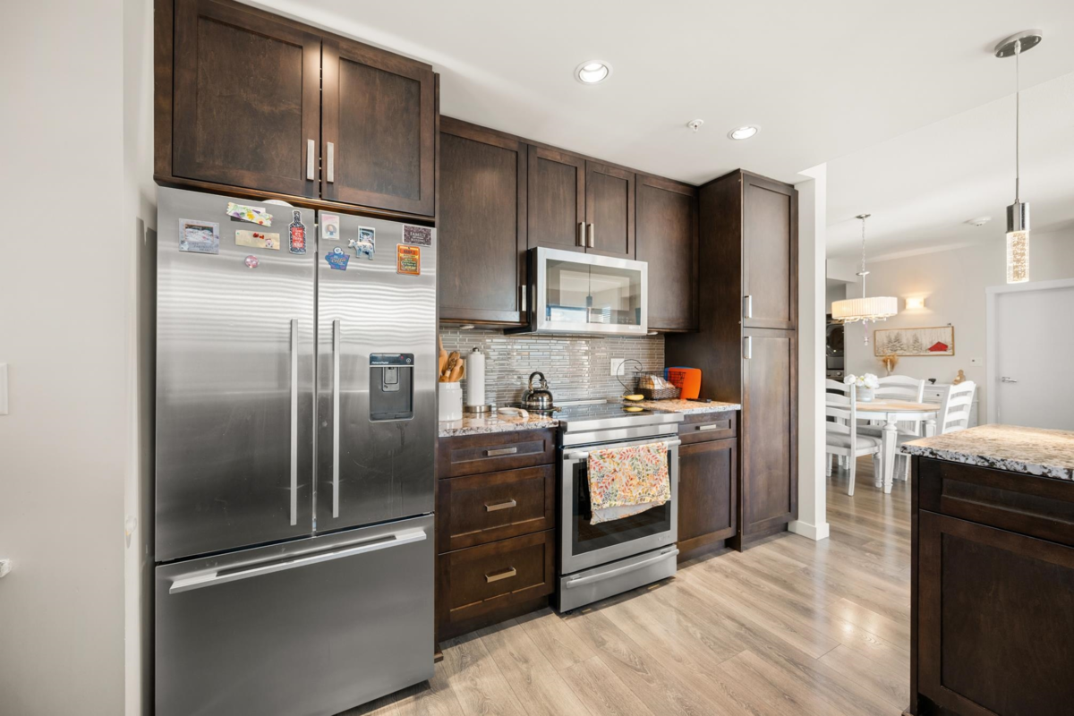 Bedroom 2 Photo of 217 2242 Whatcom Road, Abbotsford, BC