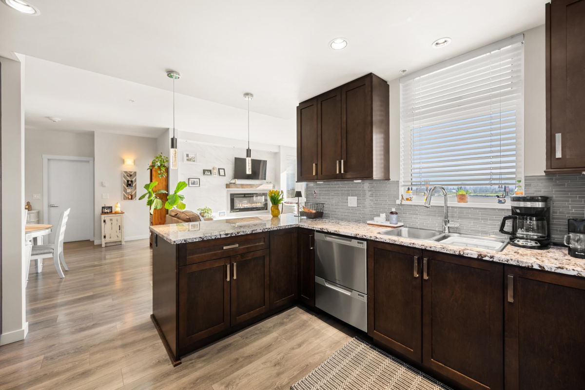 Bedroom 4 Photo of 217 2242 Whatcom Road, Abbotsford, BC