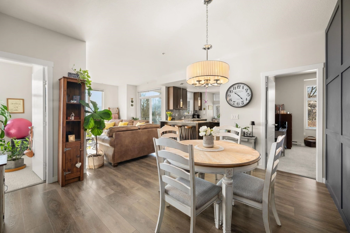 Dining Area Photo of 217 2242 Whatcom Road, Abbotsford, BC