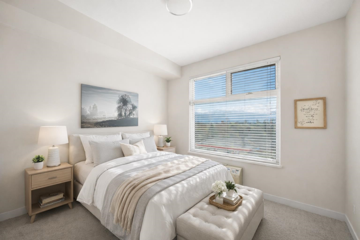 Entry Foyer Photo of 217 2242 Whatcom Road, Abbotsford, BC