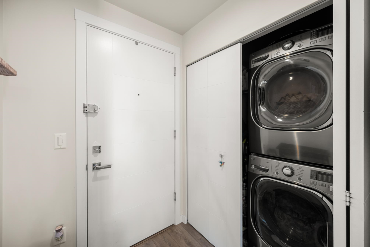 Garage Interior Photo of 217 2242 Whatcom Road, Abbotsford, BC
