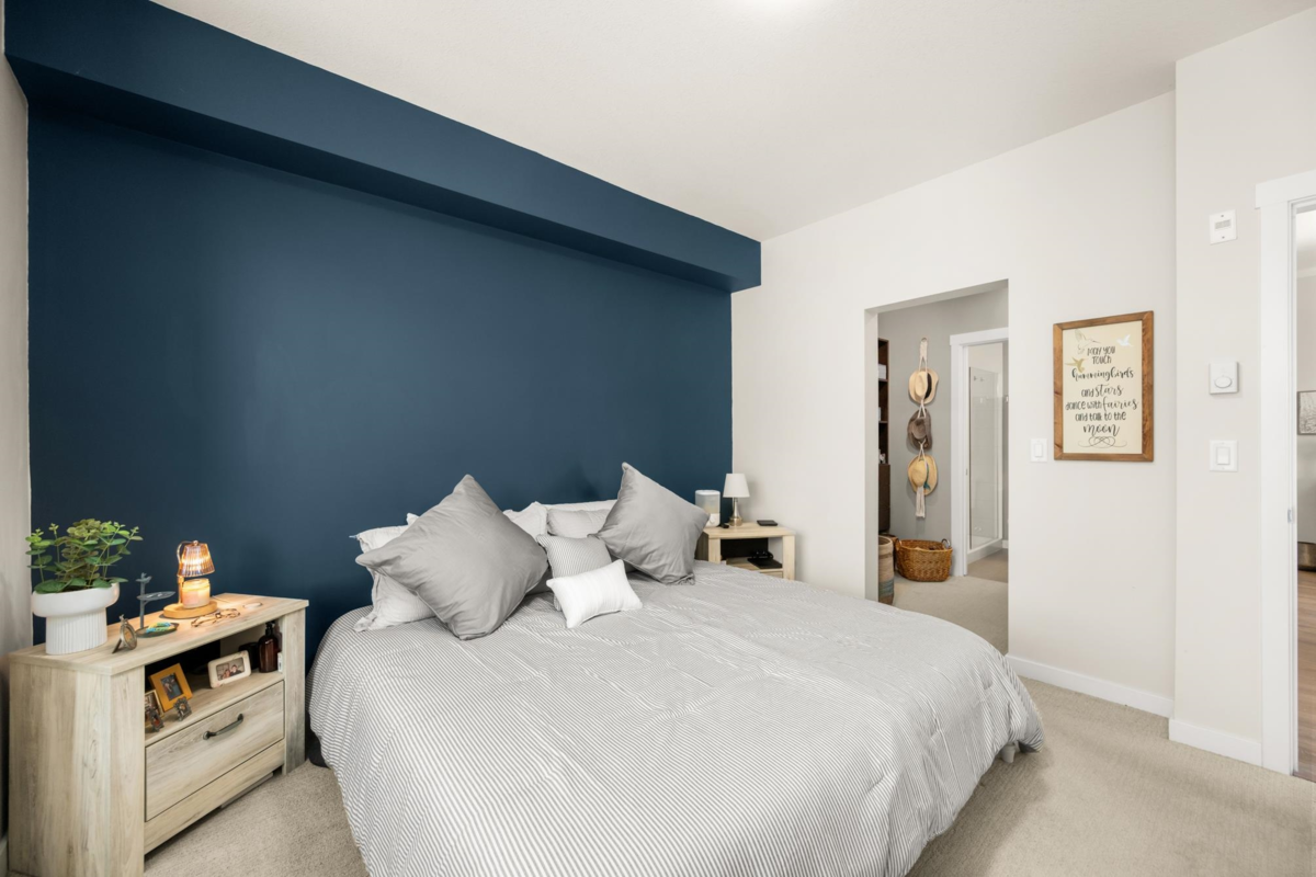 Office / Den Photo of 217 2242 Whatcom Road, Abbotsford, BC