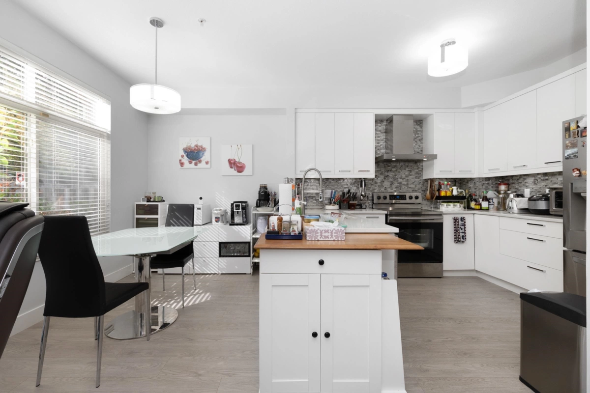 Breakfast Nook Photo of 44 11860 River Road, Surrey, BC