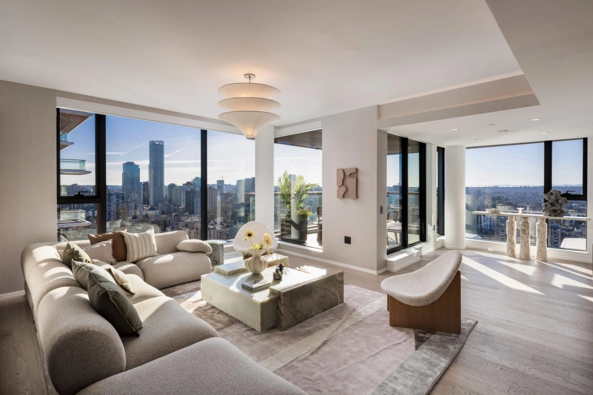 Exterior Rear Photo of 3102 1482 Robson Street, Vancouver, BC