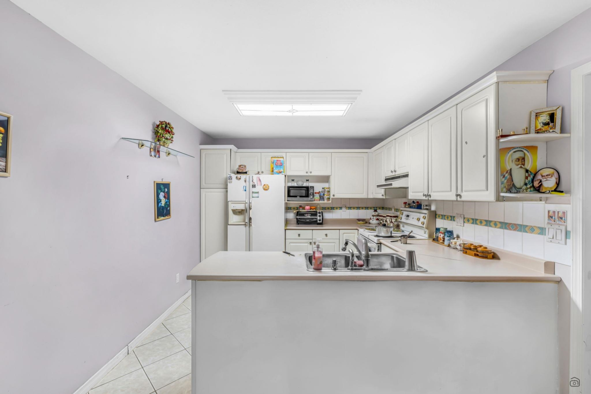 Bedroom 3 Photo of 112 12633 72 Avenue, Surrey, BC