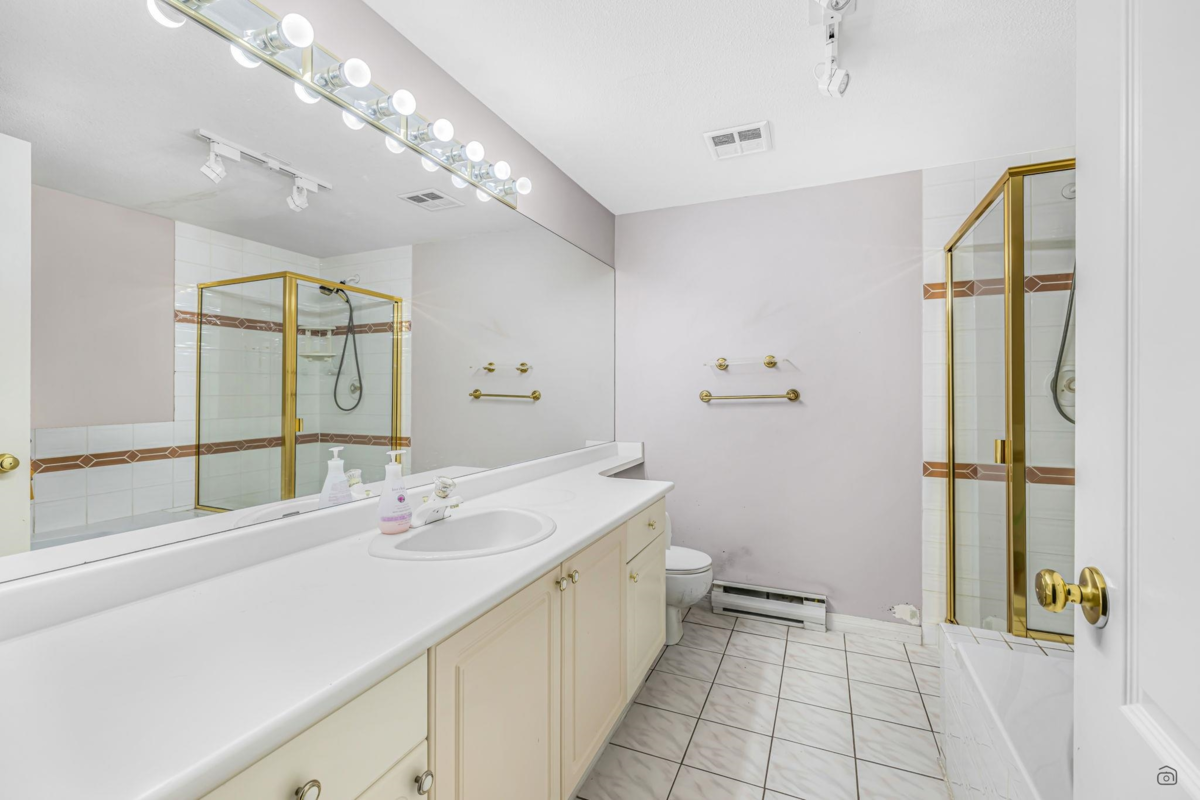 Office / Den Photo of 112 12633 72 Avenue, Surrey, BC