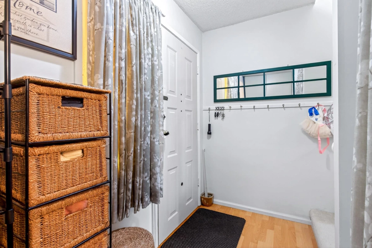 Primary Bathroom Photo of 504 Cardiff Way, Port Moody, BC