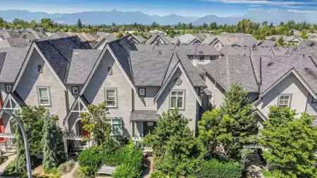 21065 80 Avenue, Langley, BC, Willoughby Heights — 5 bed row house (non-strata) for sale