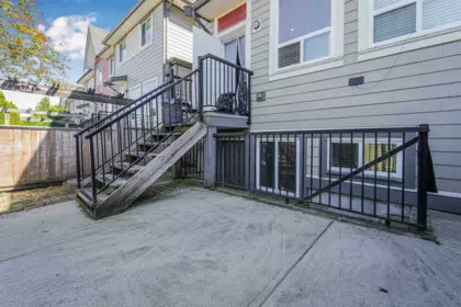 Hallway Photo of 21065 80 Avenue, Langley, BC