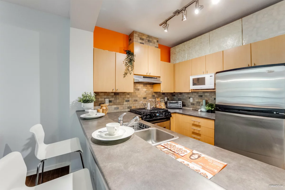 Primary Bathroom Photo of 406 9329 University Crescent, Burnaby, BC