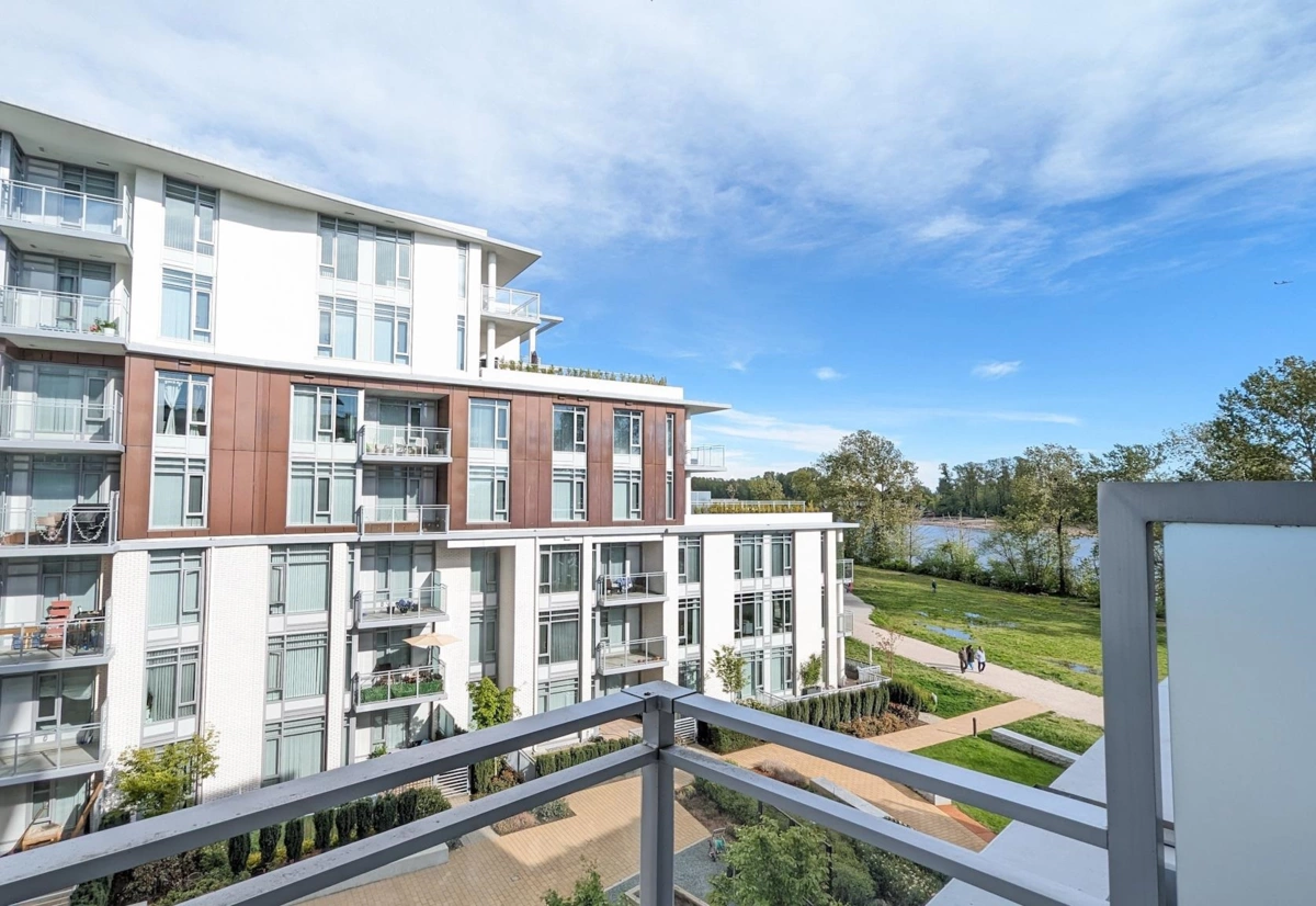 Basement Recreation Room Photo of 402 3188 Riverwalk Avenue, Vancouver, BC
