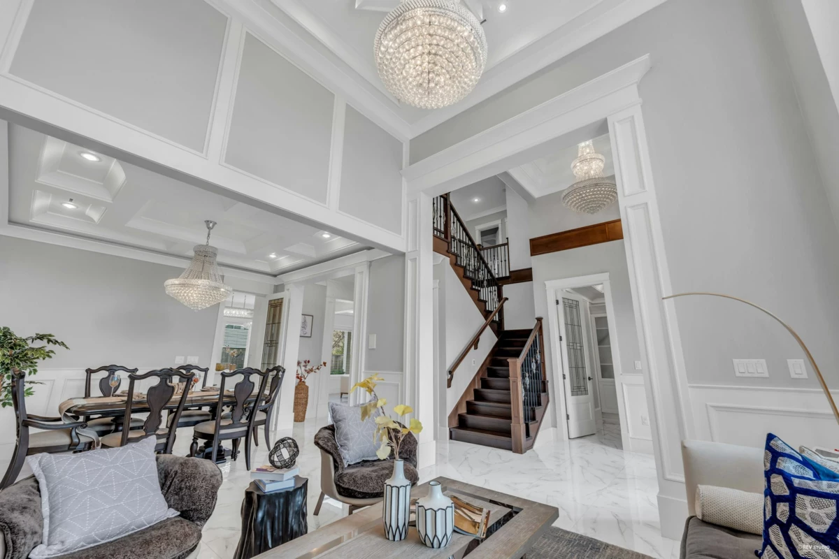 Kitchen Island Photo of 3471 Blundell Road, Richmond, BC