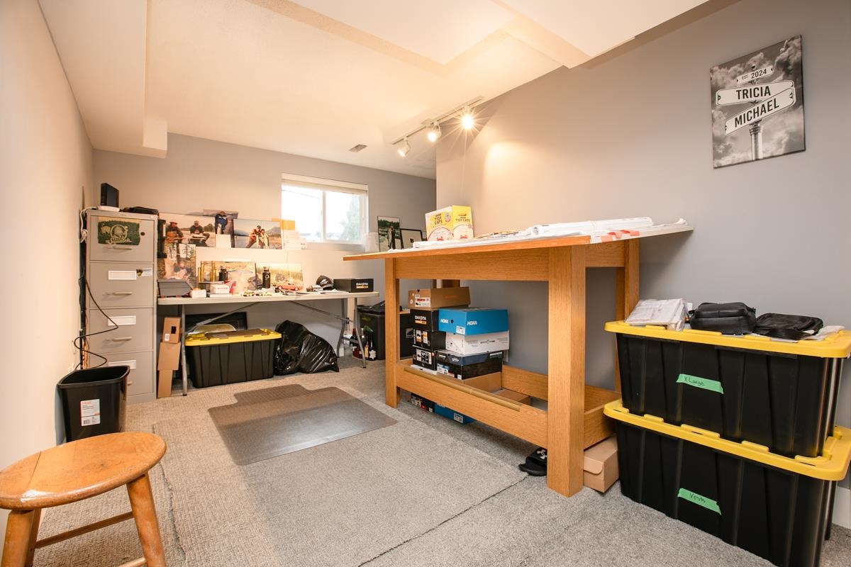 Entry Foyer Photo of 2435 E 49th Avenue, Vancouver, BC