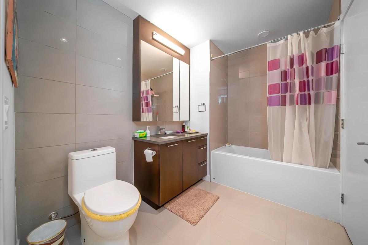 Office / Den Photo of 416 4033 May Drive, Richmond, BC